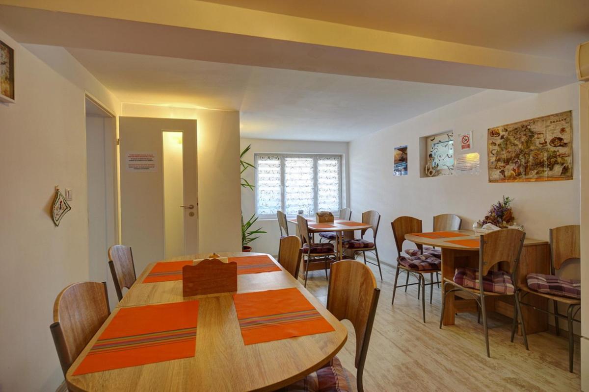 Vila Alba Braşov Habitación foto